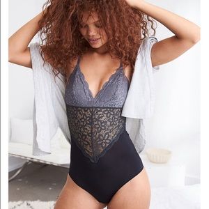 NWOT Aerie Black Lace Racerback Bodysuit S
